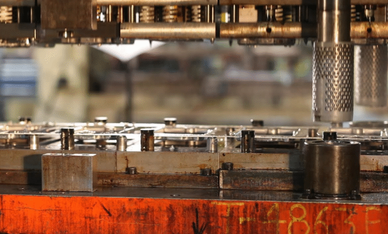 How Progressive Die Steel Stamping Improves Accuracy and Efficiency in Manufacturing