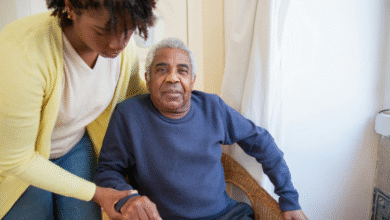 How Home Care Services Help Seniors Stay Connected with Their Communities